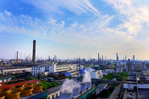 上海石化2018年聚酯切片出口总量超过6.3万吨
