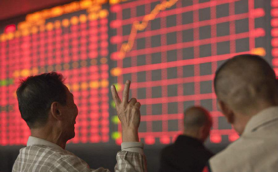 美国经济数据靓丽中国出台刺激政策 美元股市吸筹纸白银后市仍存下探风险