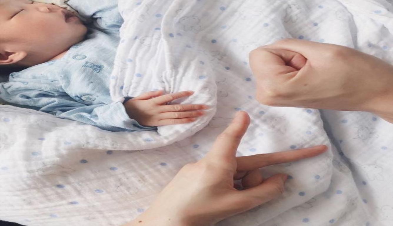 岑丽香宣布产子:好感恩有你的出现