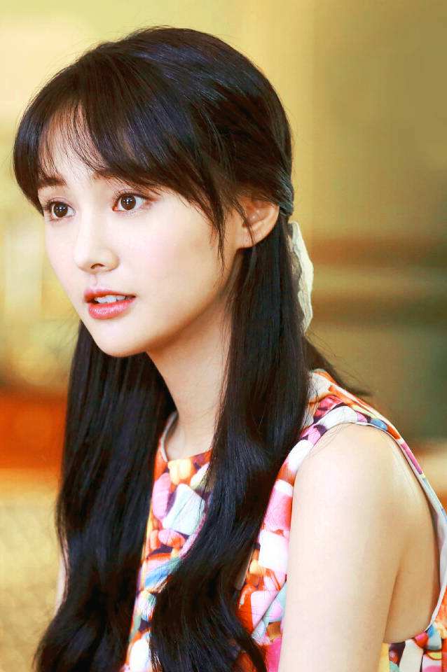 郑爽嘴巴怎么烫伤的