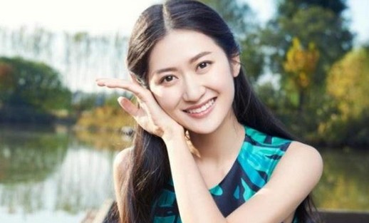 朱一龙圈内女友8年是真的吗