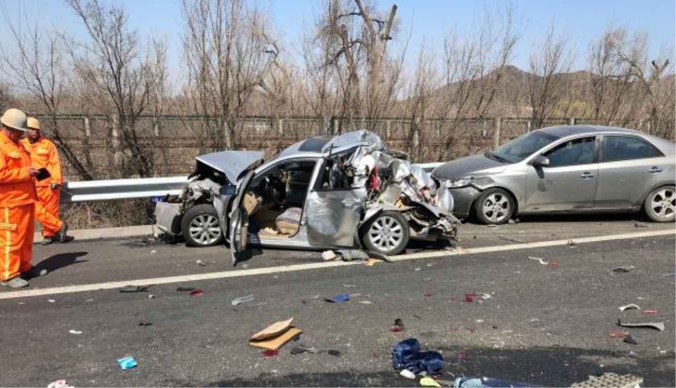 京藏高速事故最新消息：7人受伤 其中1人伤势较重
