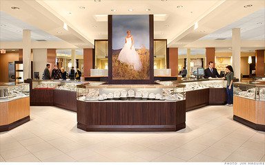 Signet Jewelers计划在2020财年关闭150多家商店