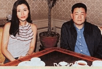 李嘉欣为什么说洪欣傻