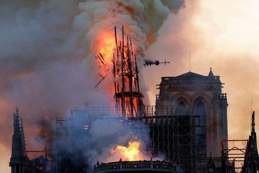 巴黎圣母院大火烧毁了多少文物?
