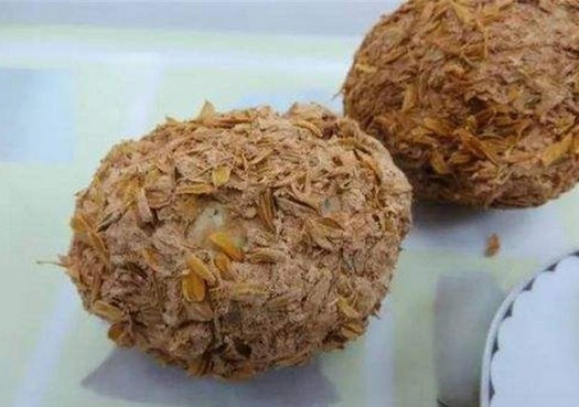 老外吃皮蛋 6d9557266b8a5045de795b0bb56005af.jpg?_=1555553130354