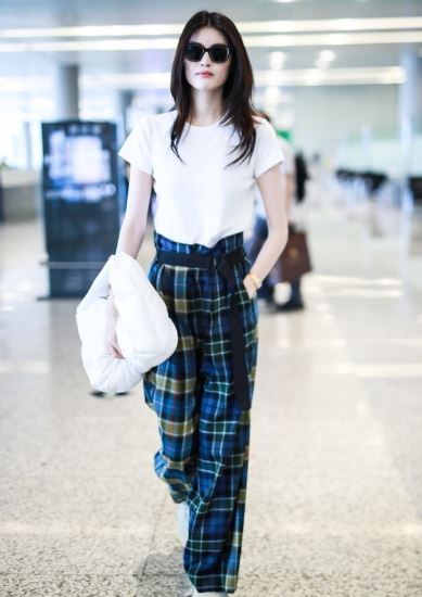 何穗的穿搭 de563d07bd59fa7bfb9563911eb66a5d.jpg?_=1555641597598