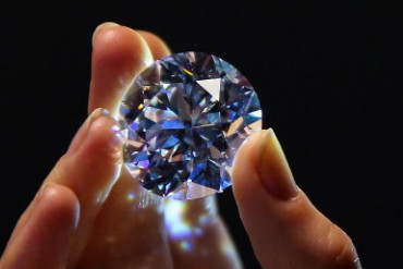 钻石最多的切面是多少