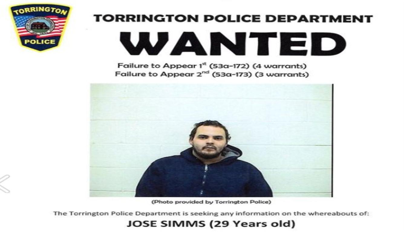 集1.5万个赞自首 如此不严肃的抓逃方式警局遭到痛批