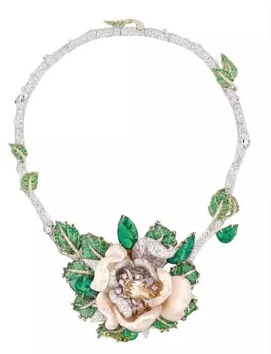 世界知名珠宝公司 dfc6e27700e7c4213c7010c4eb7c5edc.jpg?_=1558922930514