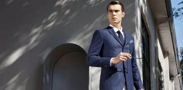 餐饮竞争太激烈?另一类无门槛的加盟项目是服装