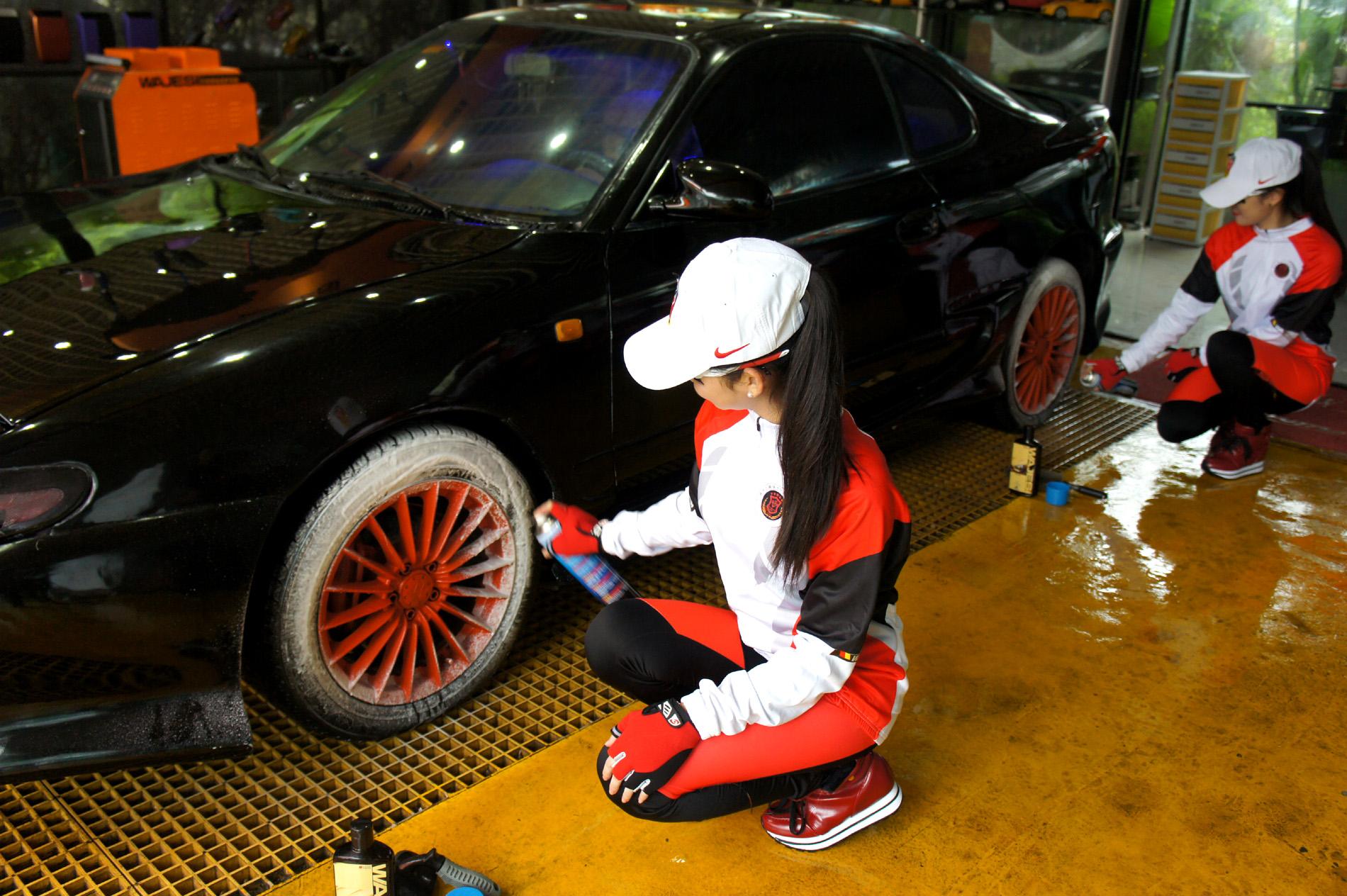 汽车美容加盟行业到底好不好做?来看市场调查分析!