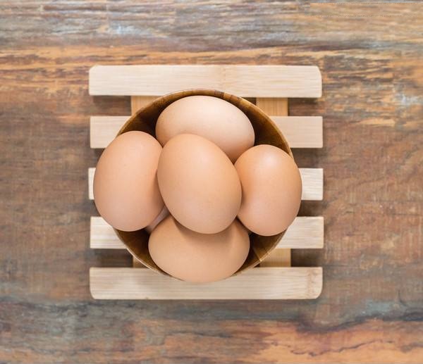 现货市场走势疲软 中秋备货支撑蛋价