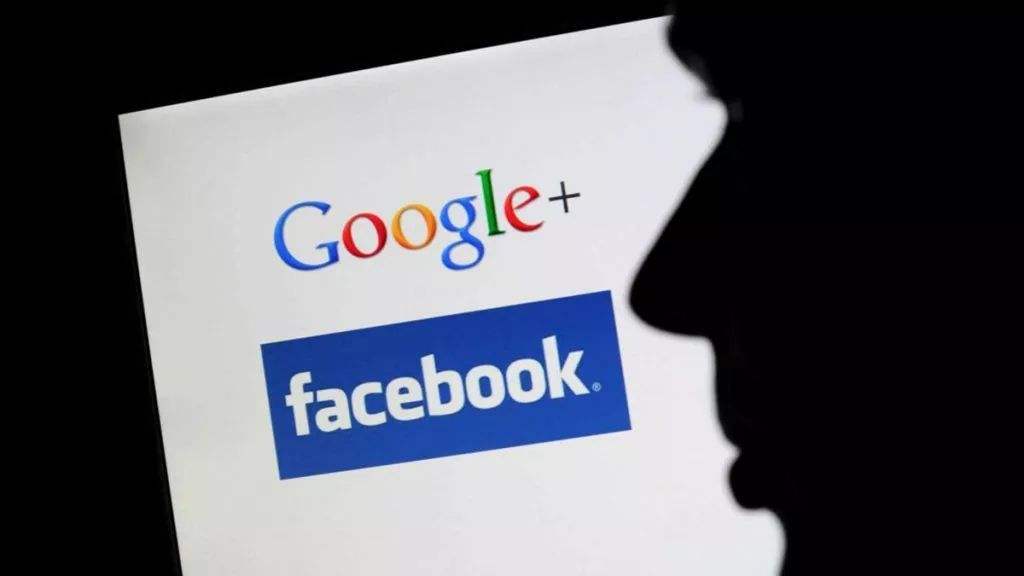 美国总统猛烈抨击科技巨头 称政府应起诉谷歌和Facebook