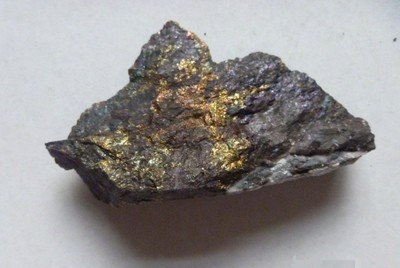 多重因素助力 铁矿石价格整体仍易涨难跌