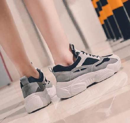 怎么把鞋子变宽松点 18433c244ccfa9c67476f3ce508fc86f.jpg?_=1565081819972