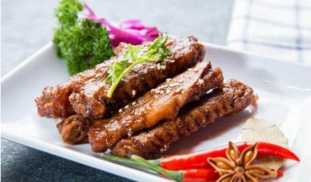 冷记卤品怎么加盟?酱卤美食复合经营天天都能赚钱!