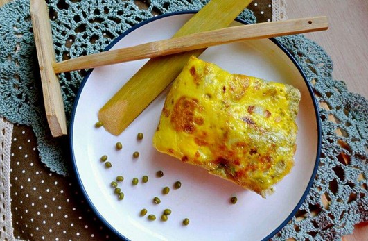 天津煎饼馃子遇标准化难题 地方小吃传承如何与创新融合?