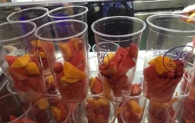 排队6小时买一杯奶茶 这些新晋网红自带什么成功密码?