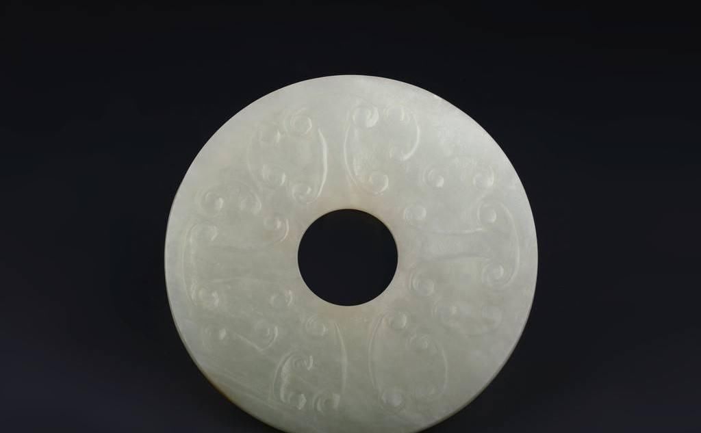 玉璧和玉琮成为中国古代文化的象征