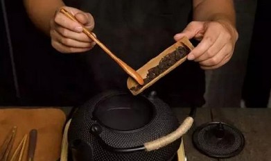 仅有2家门店 这个茶饮品牌凭何获千万元级别融资?