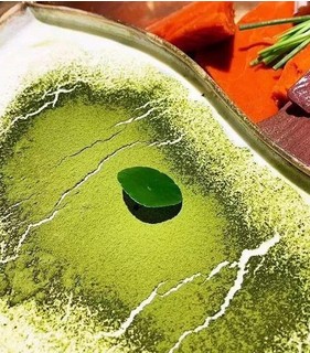 神操作!奶茶做锅底 这是一种什么景象?