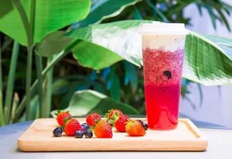 神操作!奶茶做锅底 这是一种什么景象?