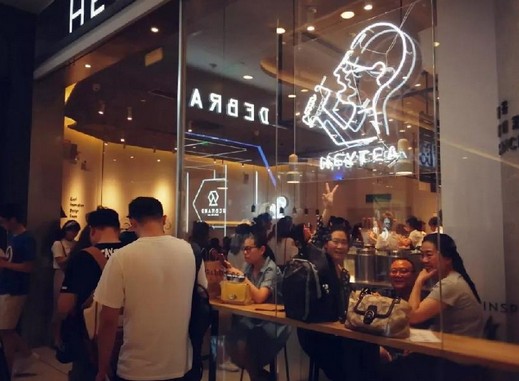 三人合伙开奶茶店赔了60万 干餐饮真的没你想的那么简单!