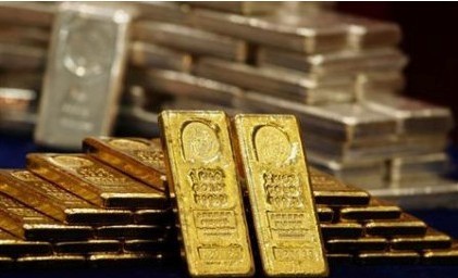 市场避险情绪攀升 黄金、白银期货成“新宠”