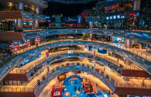 做餐饮 从几百家到万家店 究竟有那些非过不可的“坎”?