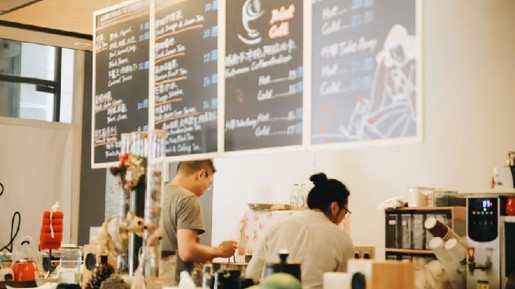 三人合伙开奶茶店赔了60万 干餐饮真的没你想的那么简单!