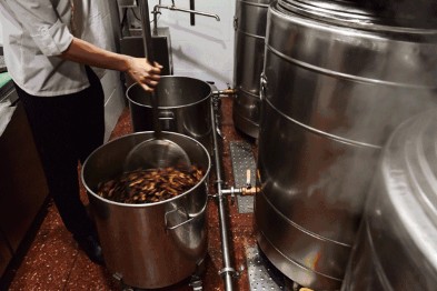 老司机跨界卖火锅 9年开出7家直营店