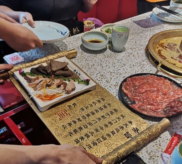 中国餐饮只有网红没品牌?朝天门火锅:流量和品牌我都要