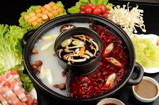 海底捞年入百亿 火锅为什么这么挣钱?