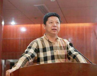 鲍师傅鲍才胜:四处奔走打假 连觉都不够睡