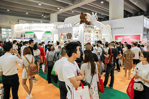 国际IP跨界茶饮 布朗熊与可妮兔茶来了!