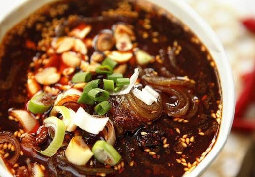 一天3000碗 易记酸辣粉把店开到了洛杉矶