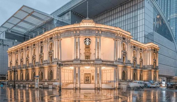 开业了!星巴克将旗舰店开进百年洋楼