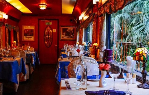 从吃饭到吃氛围 餐企贩卖品牌文化体验