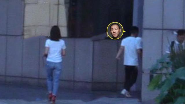 曹云金恋情曝光 曹妈妈似乎已认可这段关系