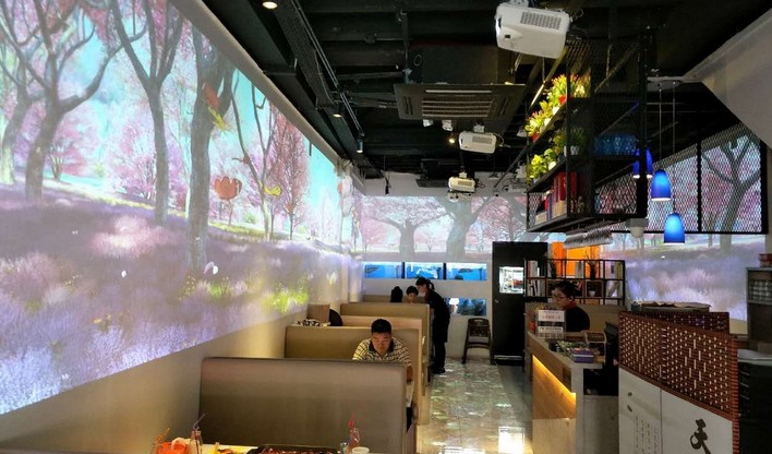 花千代烤鱼 全息投影技术打造潮流烤鱼