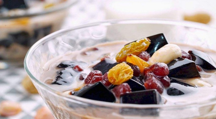 悸动烧仙草、书亦烧仙草 烧仙草到底是怎么火起来的?