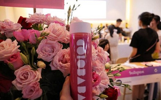 颜值与实力并存 卡乐巴巴用水果感受大自然的馈赠