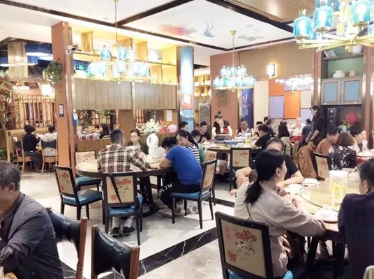 门店数百家 彭厨是如何成为湘菜代表品牌的?