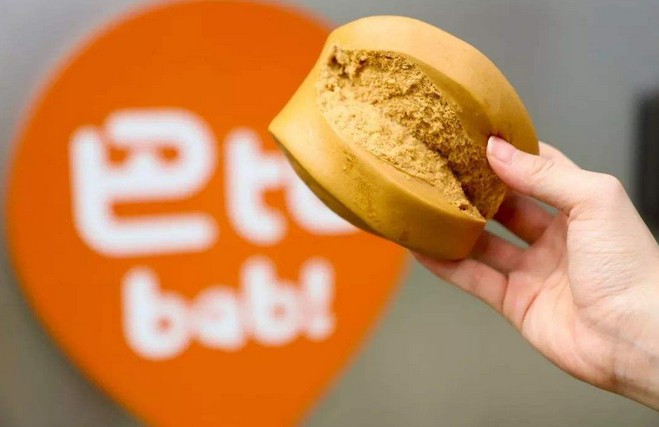 巴比馒头刘会平:股权收益全部做慈善 自己在上海租房