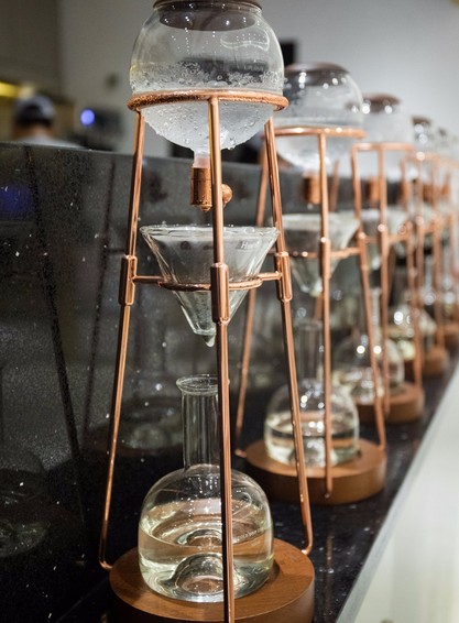 刷爆朋友圈 这家秋日岚奶茶店也太好看了吧!