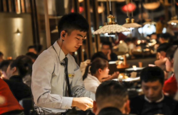 九锅一堂酸菜鱼 凭什么一年能卖出110万份?