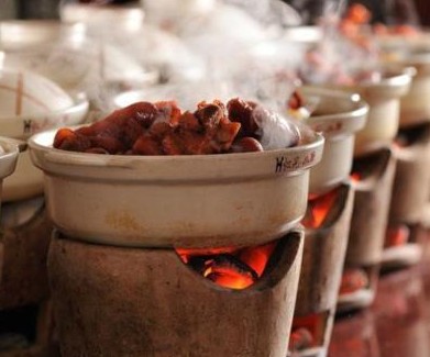 红泥小厨宋庆梅:永远不做黑心老板