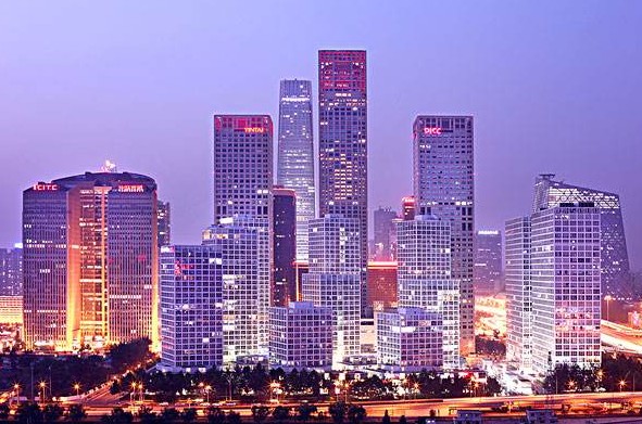 北京餐饮业收入同比增长7.3% 40年增长近650倍