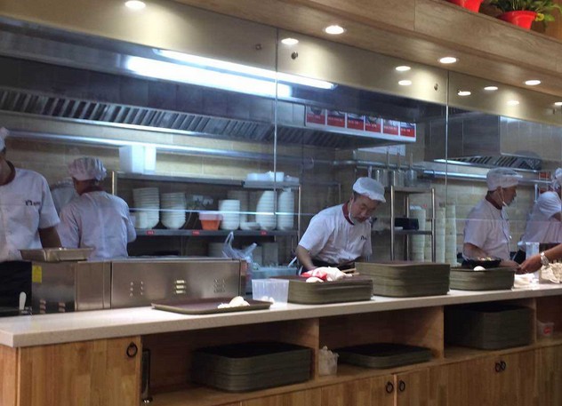 从路边小摊到一年流水近6亿 南城香是怎么做外卖的?